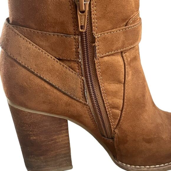 ALDO Womens Size 7 Cognac Brown Ankle Boot With Side Zipper Stacked Heel - Picture 5 of 15